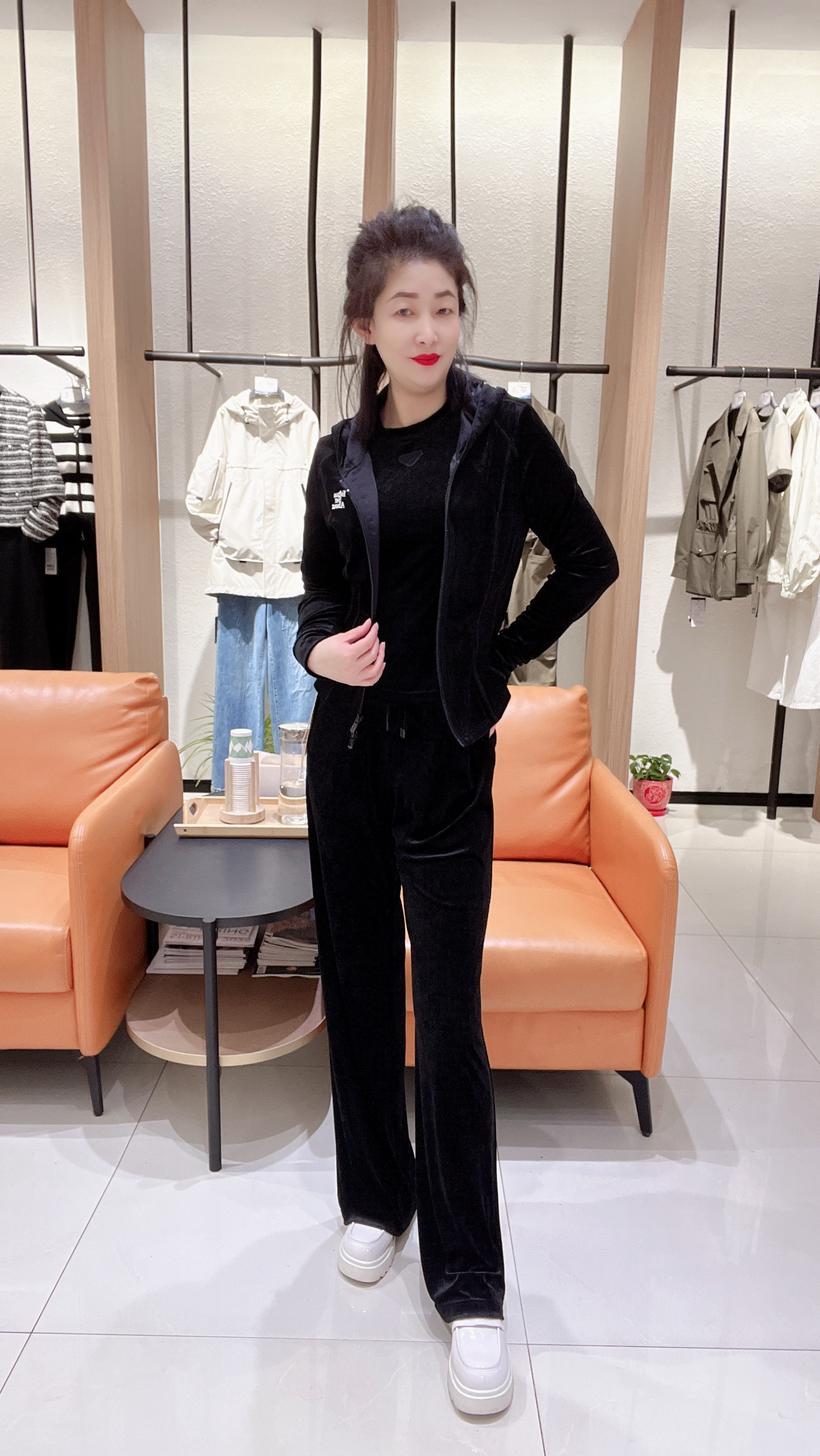 允硕套装女时尚洋气显瘦连帽阔腿裤两件套