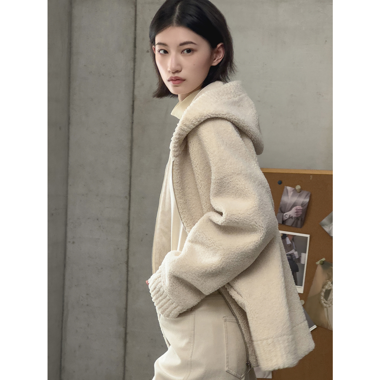 COVERINS2025冬季休闲圈圈肌理连帽外套CC35510220