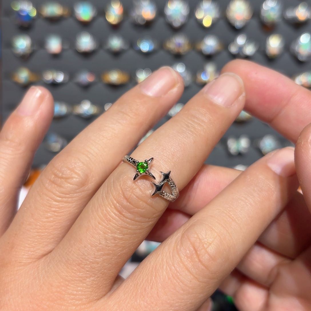 欧泊戒指银S925镶嵌欧泊戒指