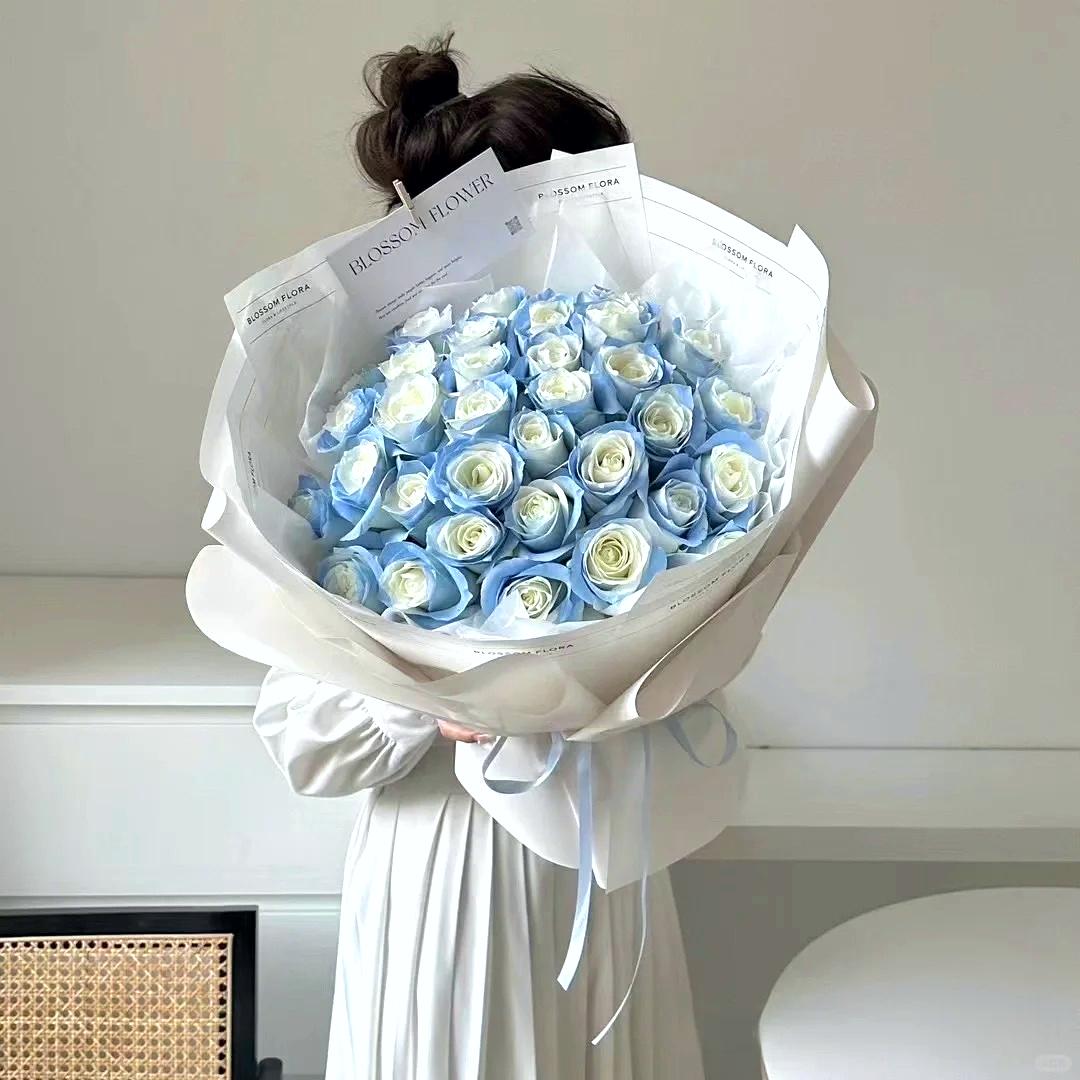 【如梦如仙】33朵碎冰蓝喷色玫瑰韩式小清新花束送女友送男友送同事鲜花小时达同城送货上门