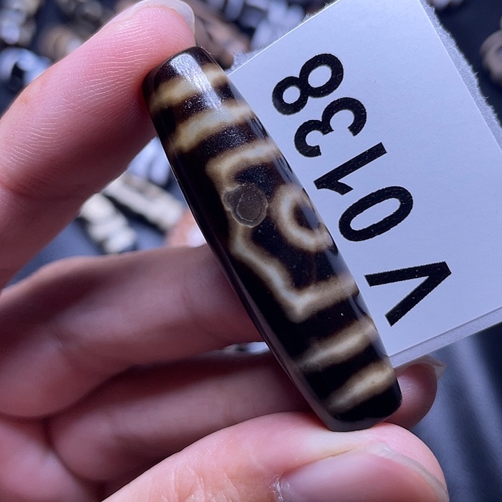 玛瑙/玉髓颈饰未镶嵌微瑕