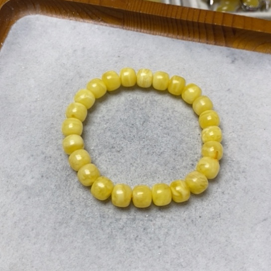 蜜蜡裸石未镶嵌手串