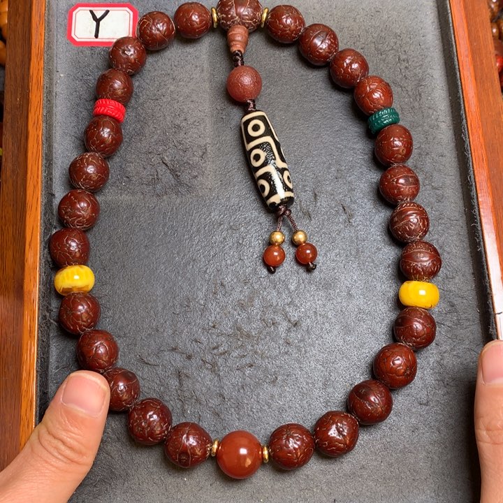 凤眼菩提吊坠菩提