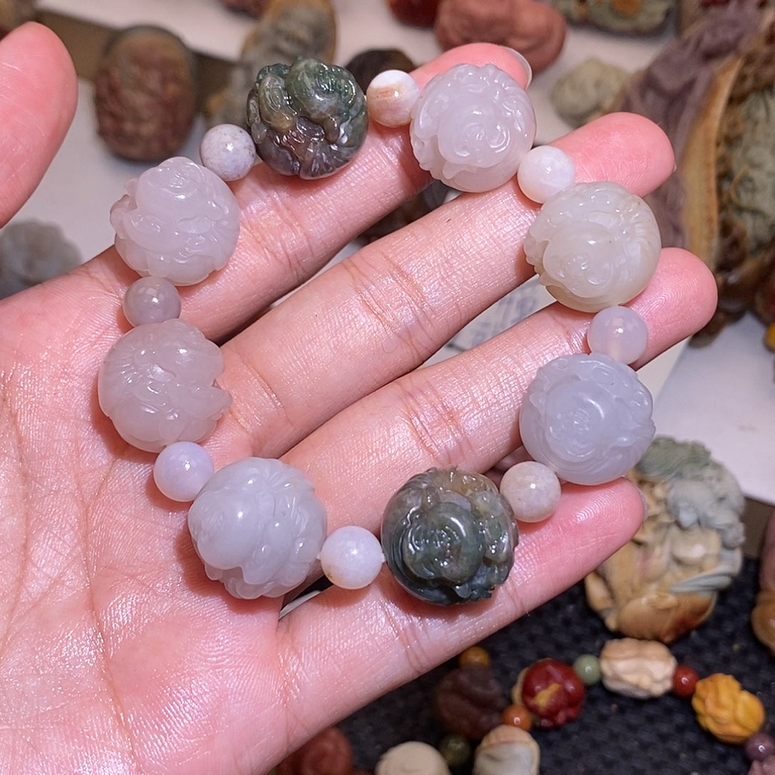 石英质玉（阿拉善玉）未镶嵌手链