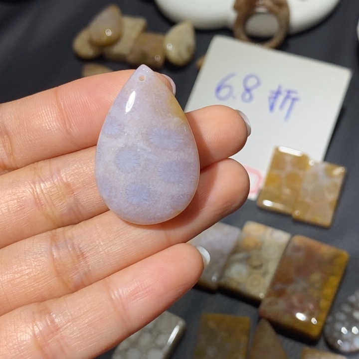 【闪购商品】未镶嵌珊瑚玉硅化玉