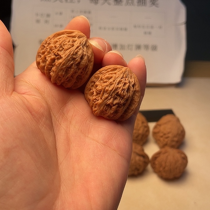 吊坠文玩核桃密纹儿