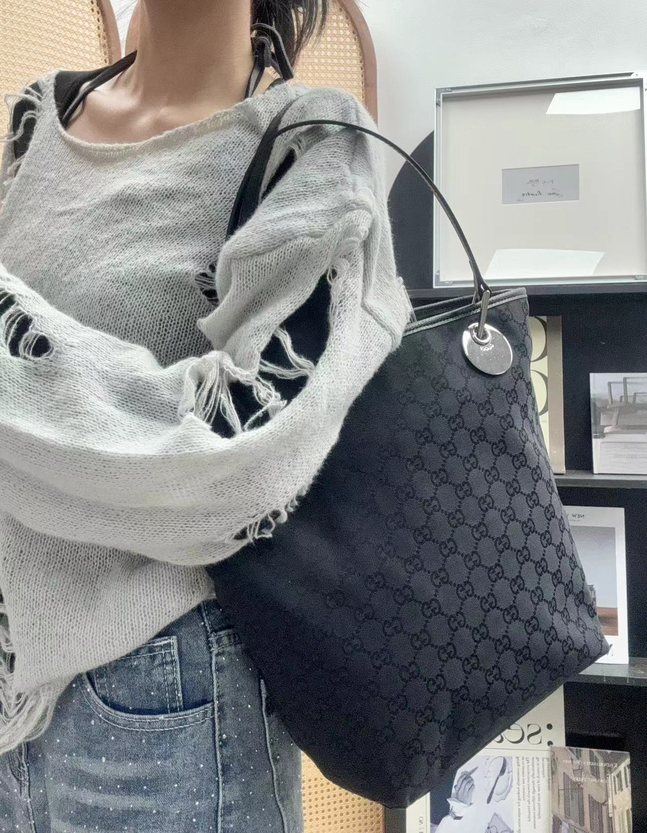 95新 GUCCI/古驰 黑色老花单肩包托特包/秋境 1019