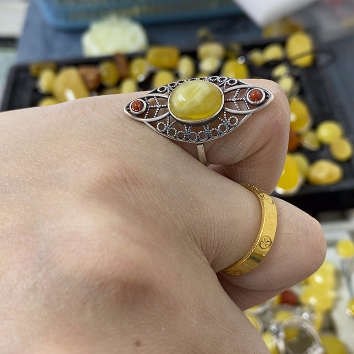 蜜蜡裸石银S925镶嵌戒指