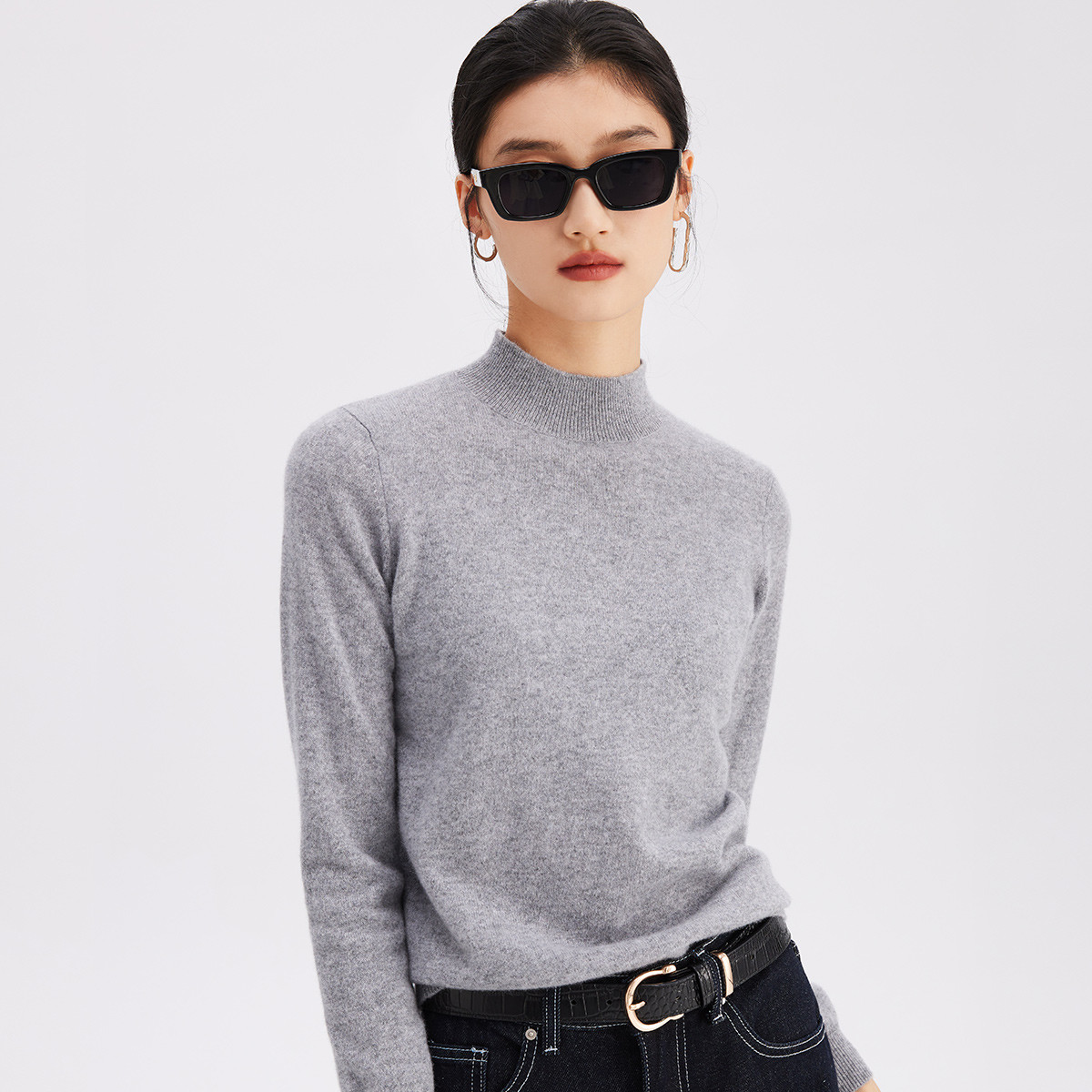 PALUOPO/帕罗纯色修身半高领/堆堆领套头针织羊绒衫女ET20001R-B