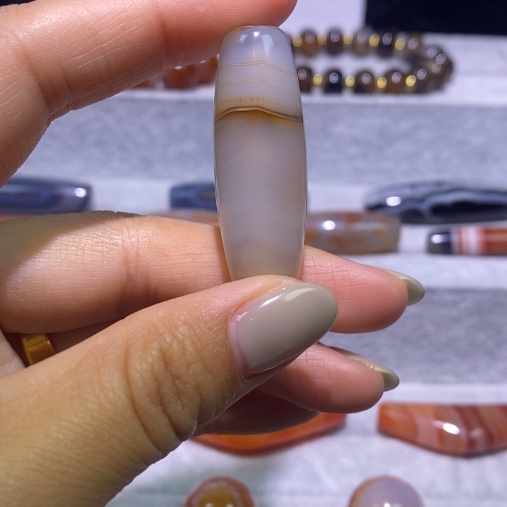 玛瑙/玉髓未镶嵌颈饰