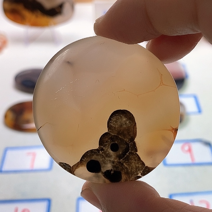 玛瑙/玉髓未镶嵌珠宝半成品