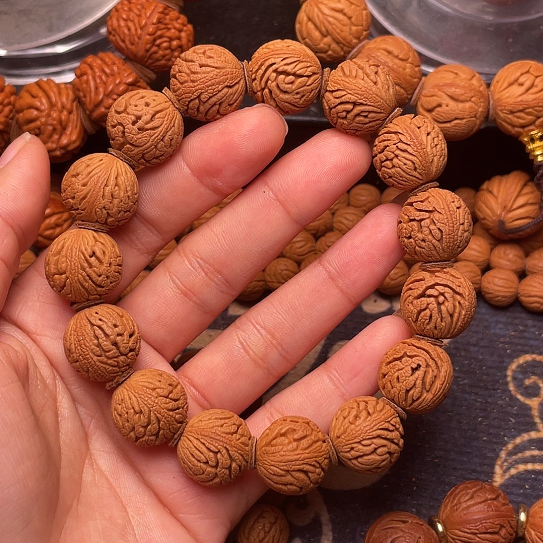 手串桃核绣球手串1.6