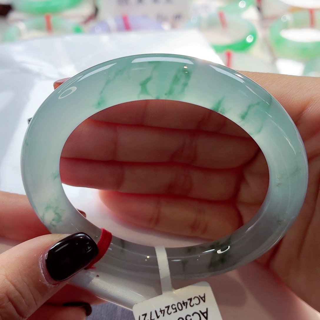 翡翠未镶嵌手镯山清水秀冰飘花强推68-16