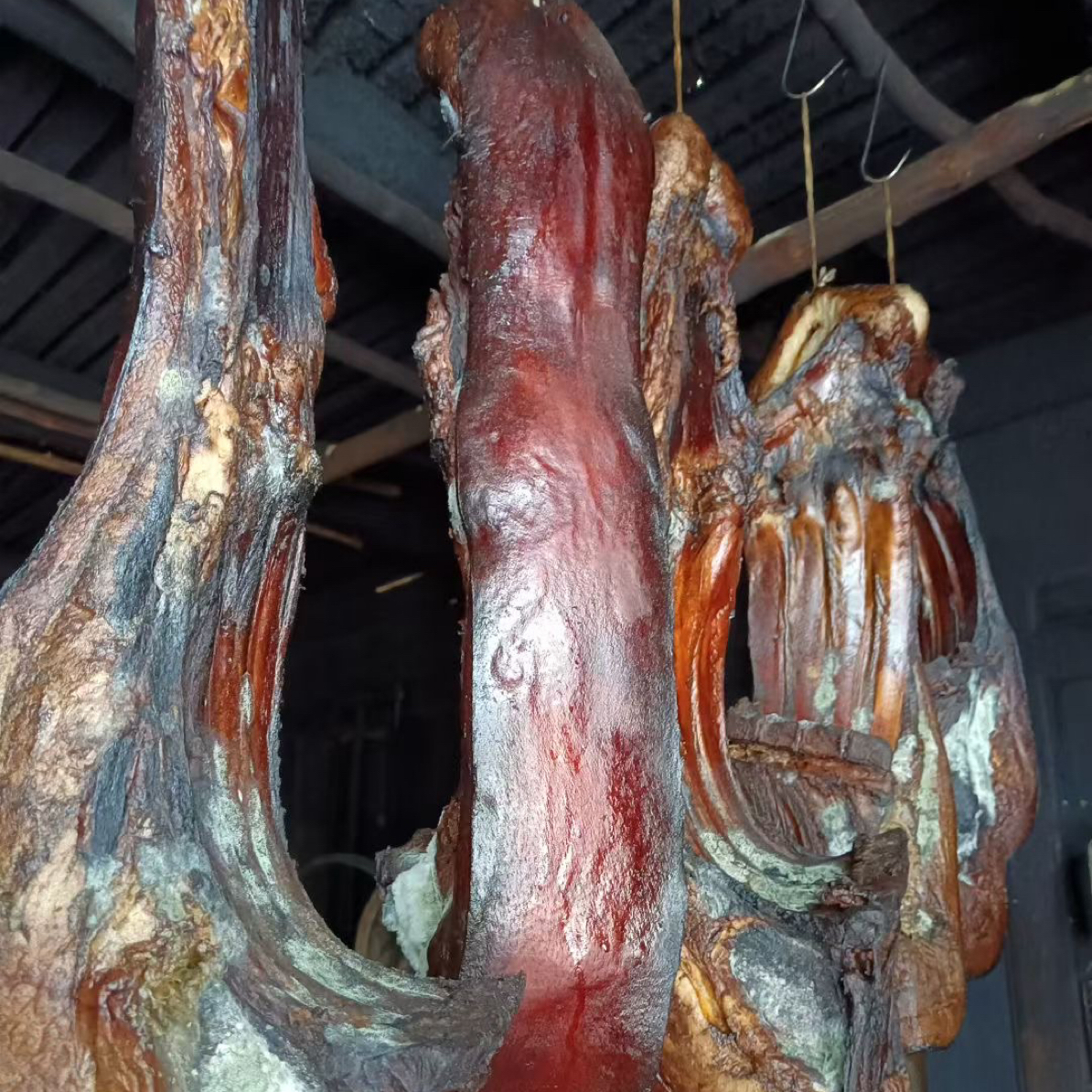 1️⃣号链接—-恩施腊五花坐登猪头脖子肉 现场称重