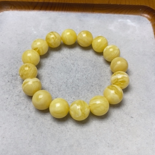 蜜蜡裸石未镶嵌手串