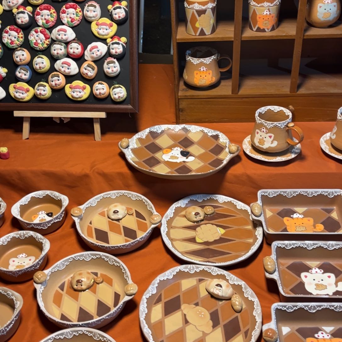 瓷片8811一起逛集市啦
