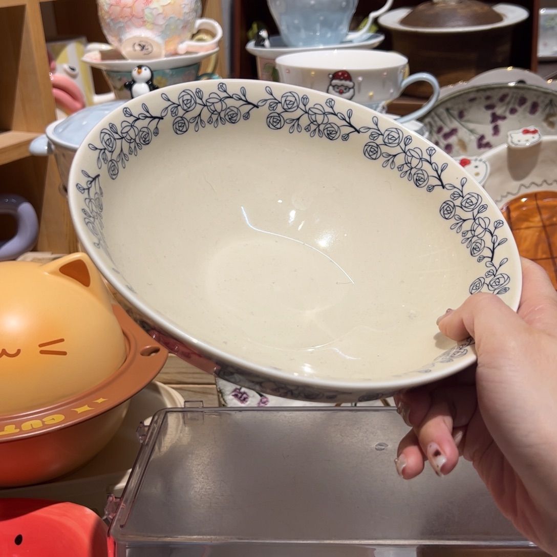 蓝色玫瑰花大汤碗