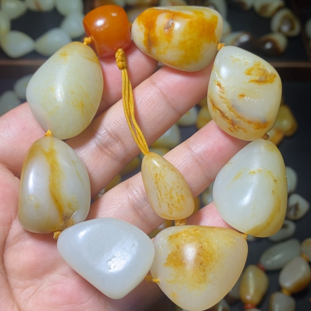 和田玉未镶嵌手链