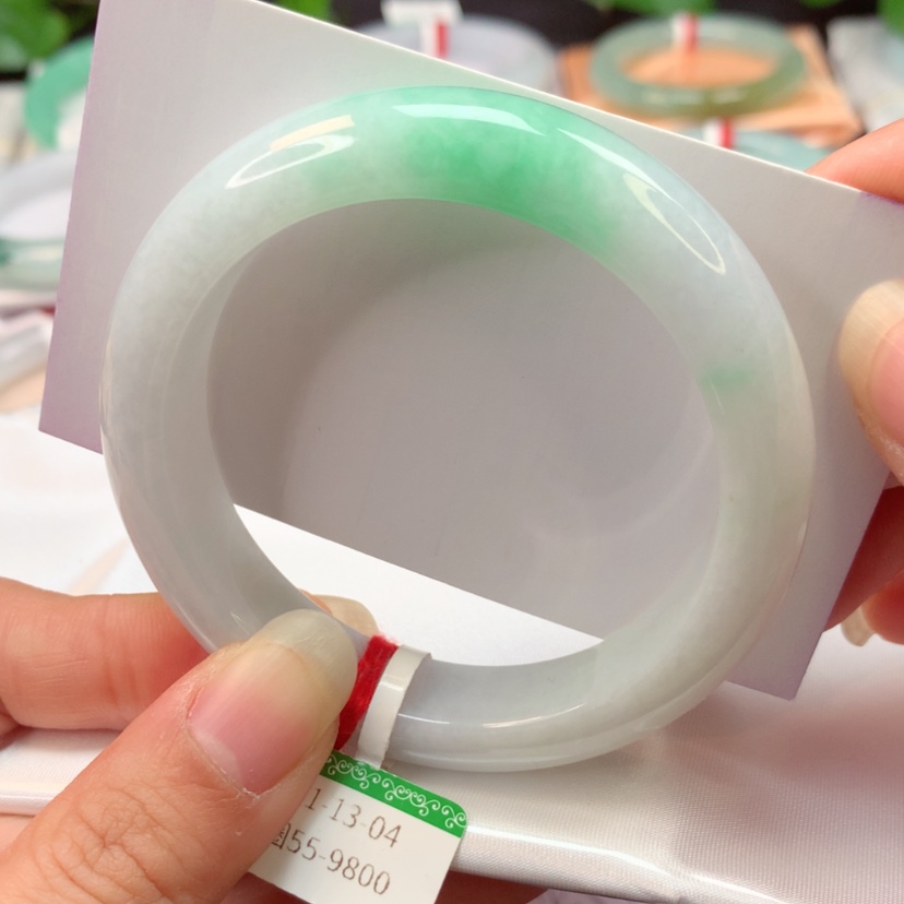 【闪购商品】翡翠手镯未镶嵌天然翡翠手镯