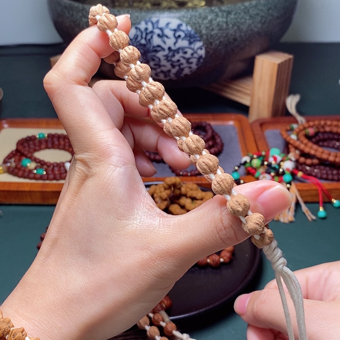 柏香籽/百香籽吊坠169.9莲花