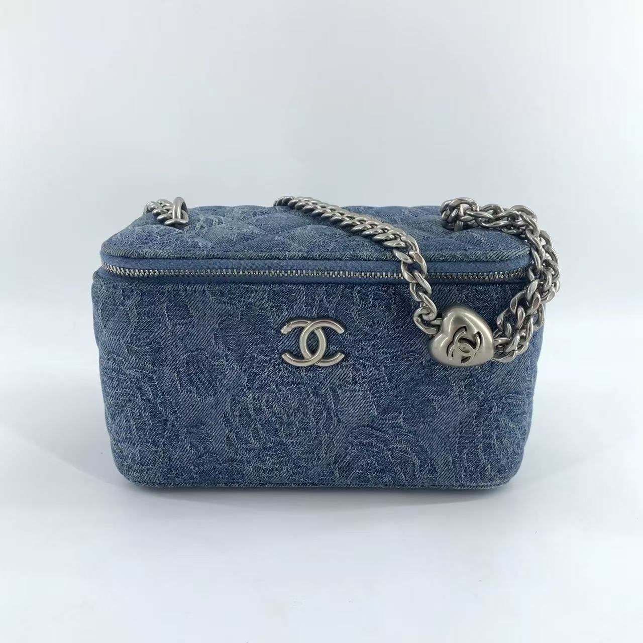 95新 Chanel/香奈儿 Chanel/香奈儿 丹宁化妆盒斜挎包bwz13104