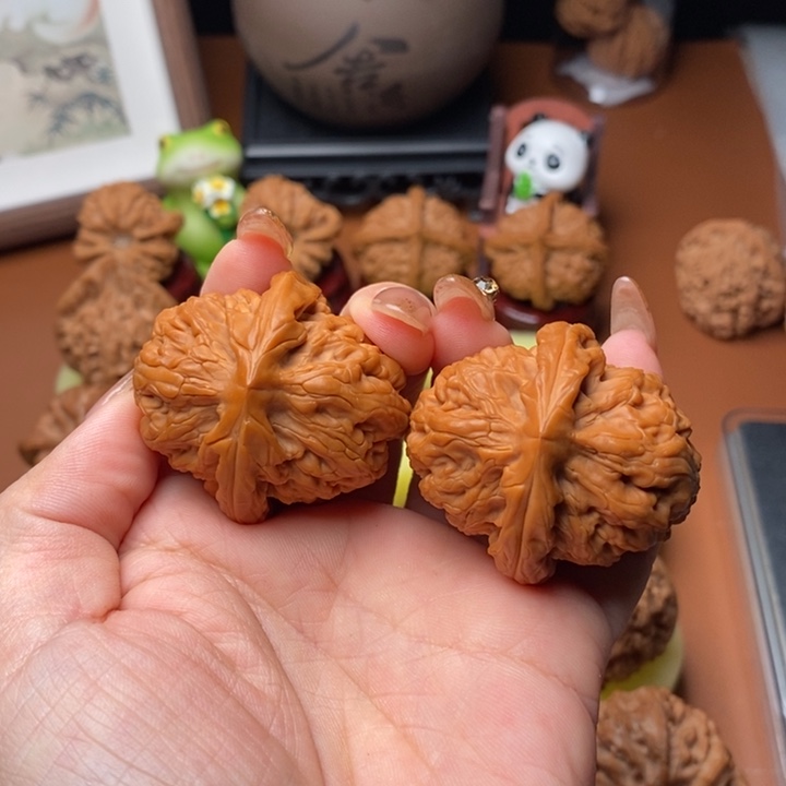 文玩核桃吊坠红锦鲤43全品