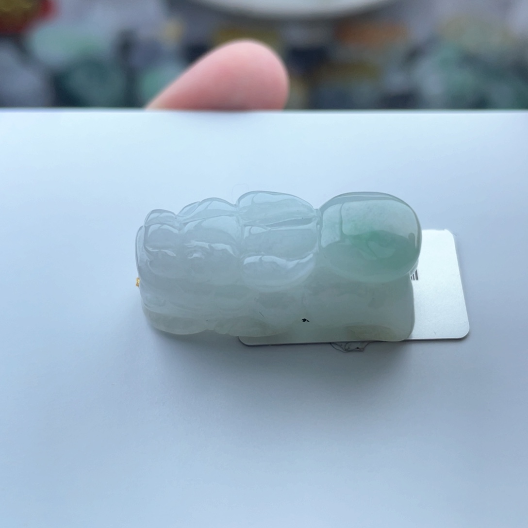 颈饰未镶嵌翡翠貔貅