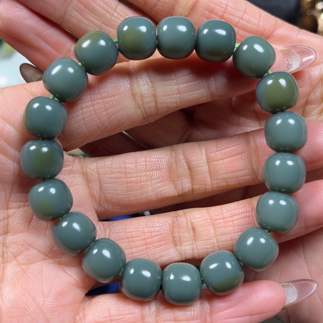 和田玉手串卡11未镶嵌