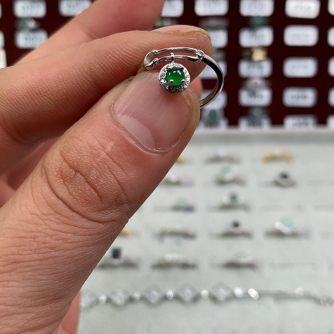 P***y翡翠银S925镶嵌戒指133