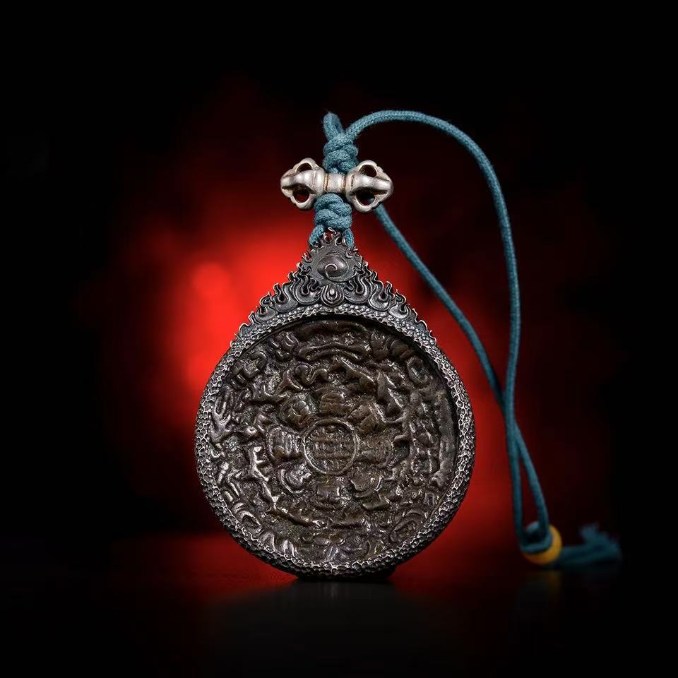 无品牌【藏传】蛙嘴九宫牌