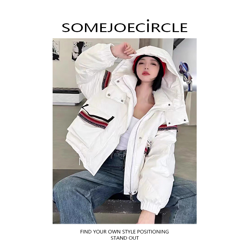 【DZ】SOMEJOECIRCLE【羽绒服】25冬刺绣设计感轻薄羽绒连帽外套B297