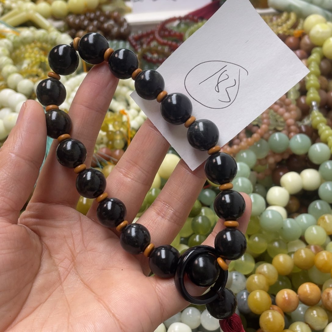 蛇纹石玉手链未镶嵌