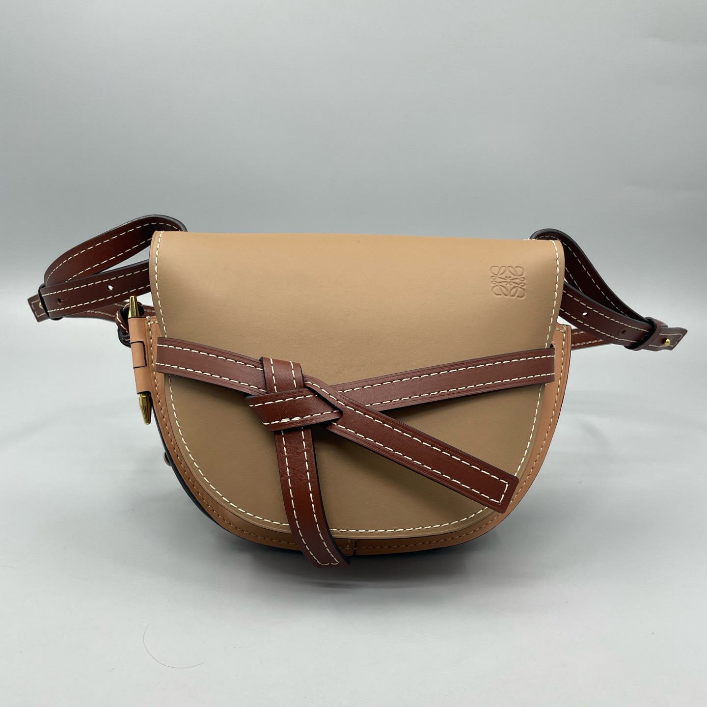 95新 LOEWE/罗意威 Loewe 全皮拼色马鞍包斜挎包 尺寸24*17 A3377