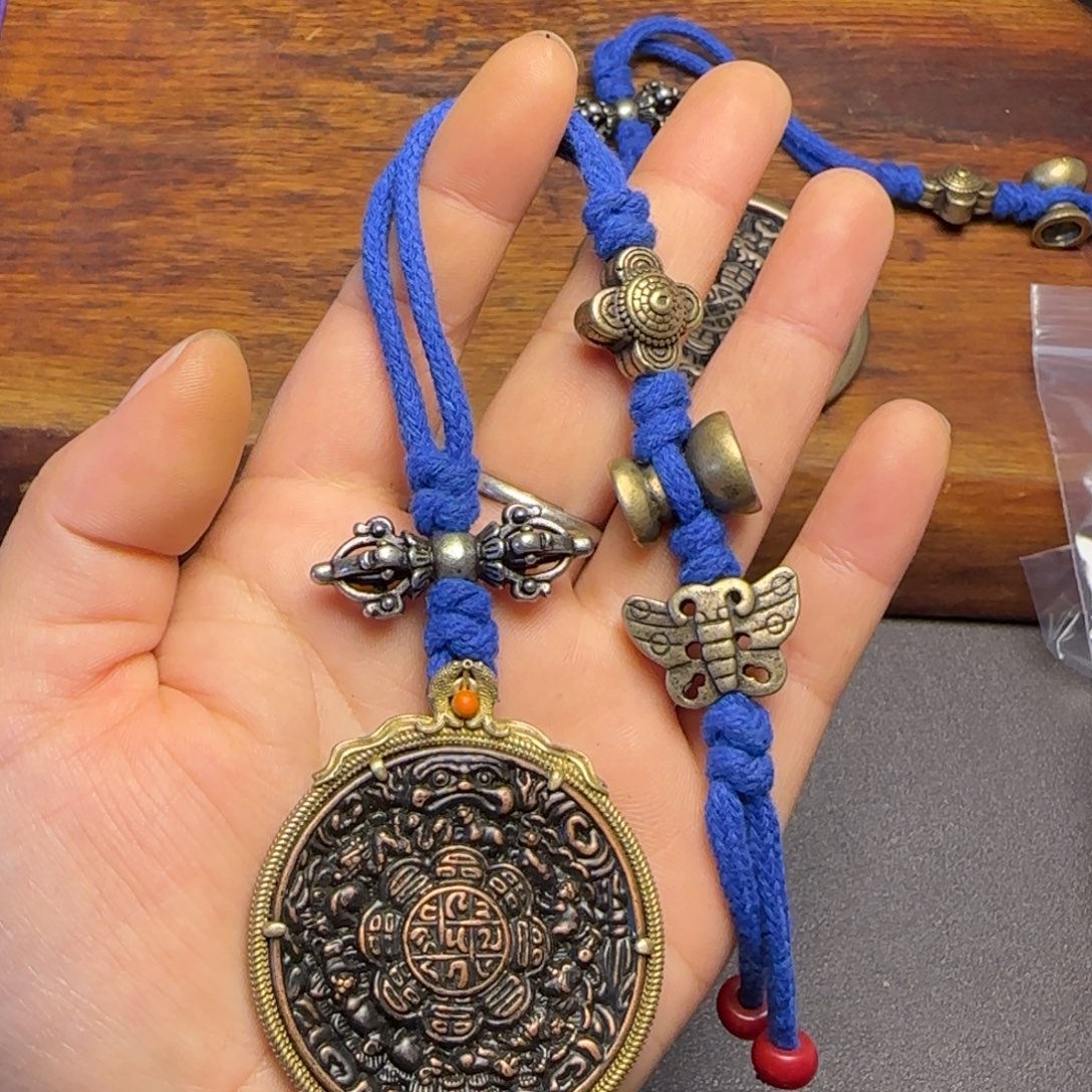 麒***翔泥塑藏传牌子……藏传牌子