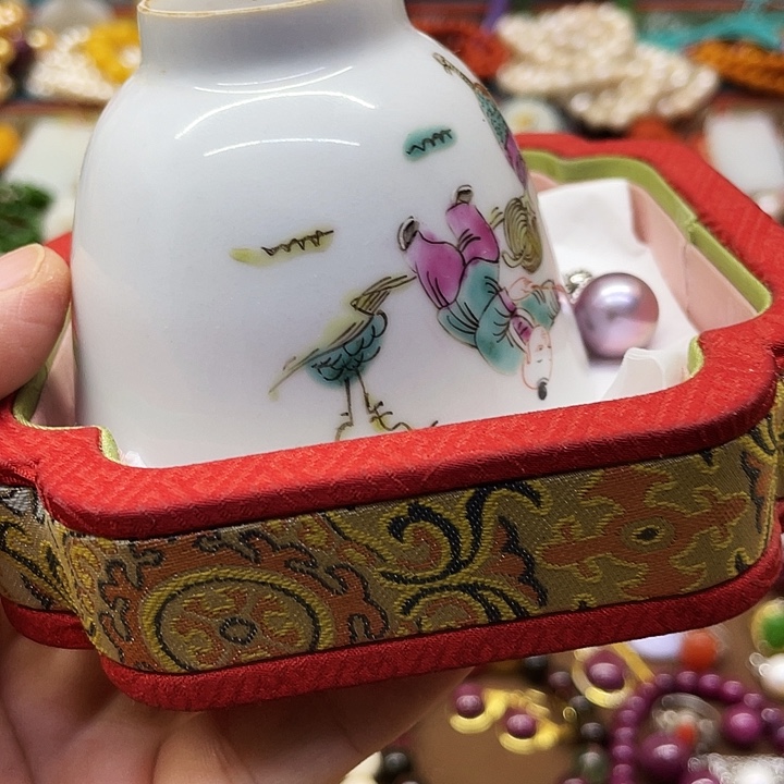 临***雨青花彩绘小主人杯子