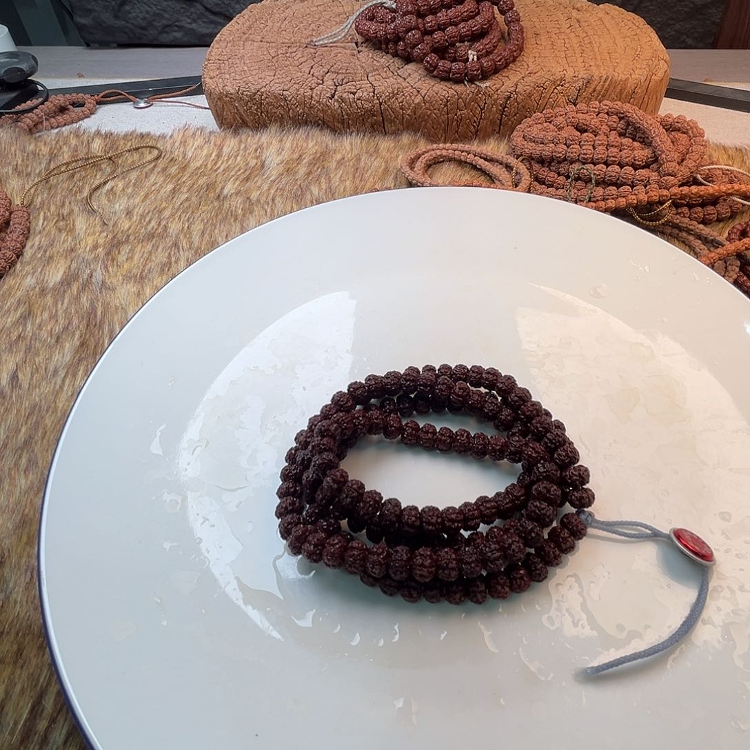 吊坠金刚菩提晚*哈哈哈哈哈哈哈哈哈哈