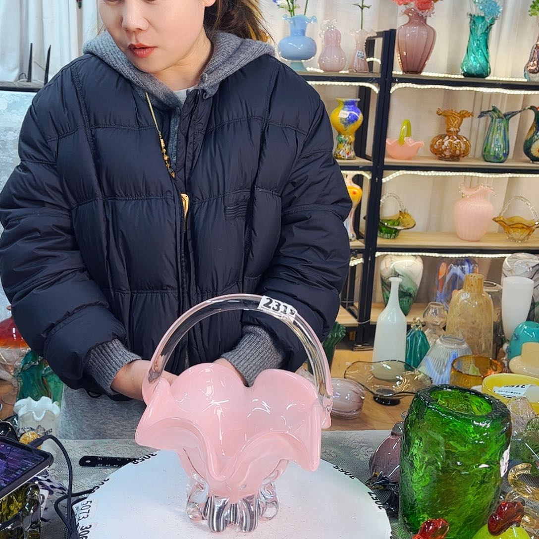 2318 家悦美居琉璃花瓶摆件