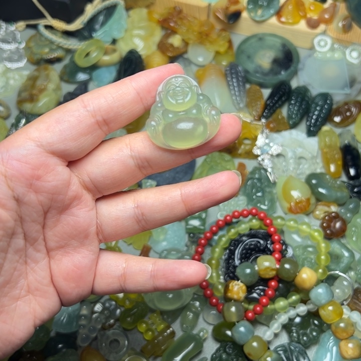 蛇纹石玉未镶嵌岫玉 吊坠 特价不退不换