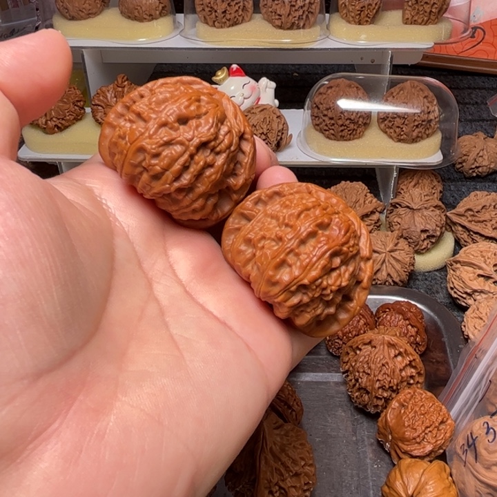 文玩核桃把件44全品白狮子