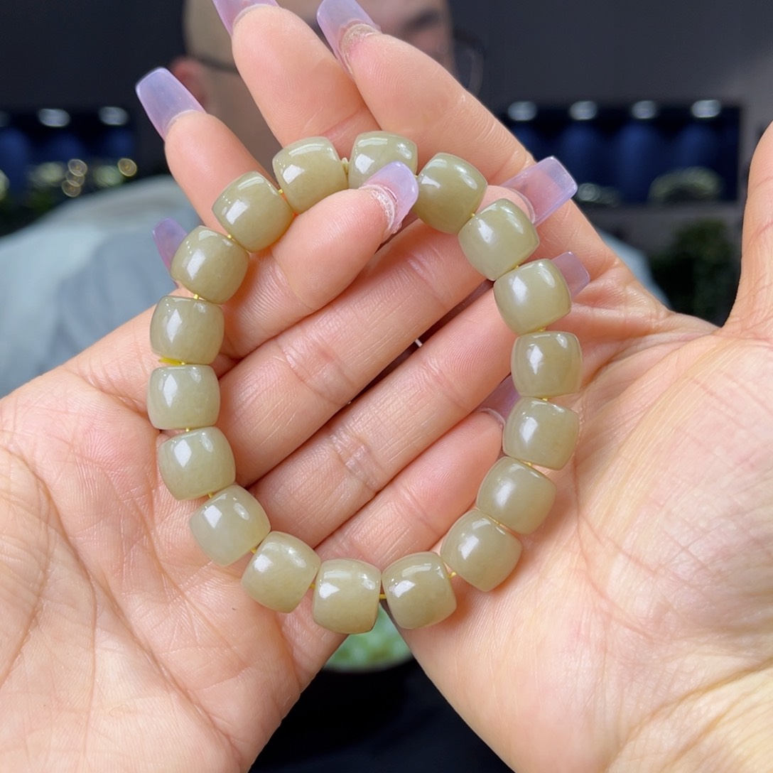 未镶嵌手串和田玉天然和田玉新疆且末金山糖料12