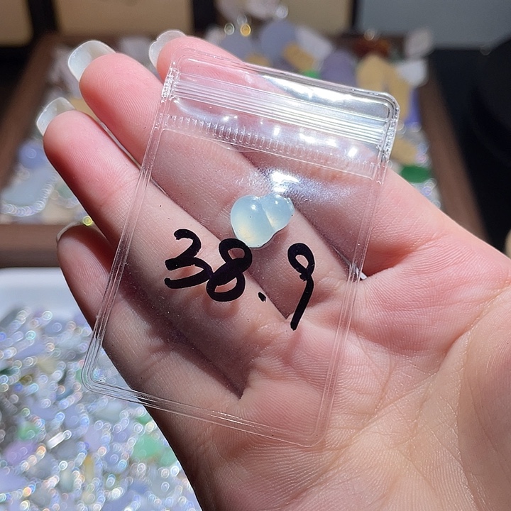 翡翠银S925镶嵌颈饰翡翠