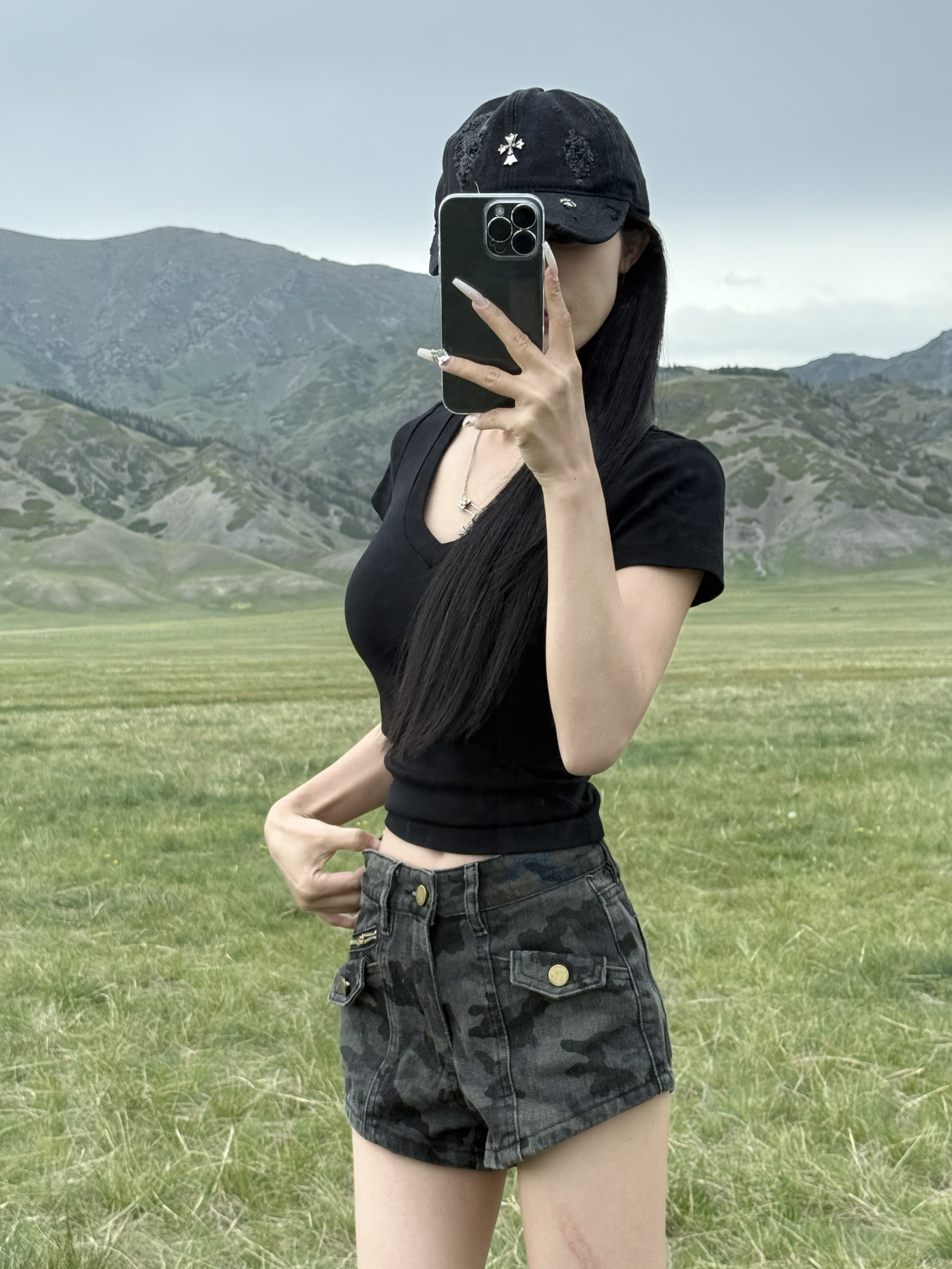 辣妹半永久tee 纯色修身显瘦简约百搭V领正肩短袖T恤上衣夏