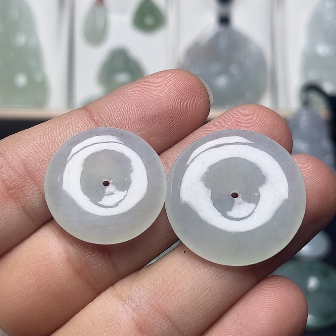 翡翠未镶嵌套链缅甸天然翡翠多样性发货发其一