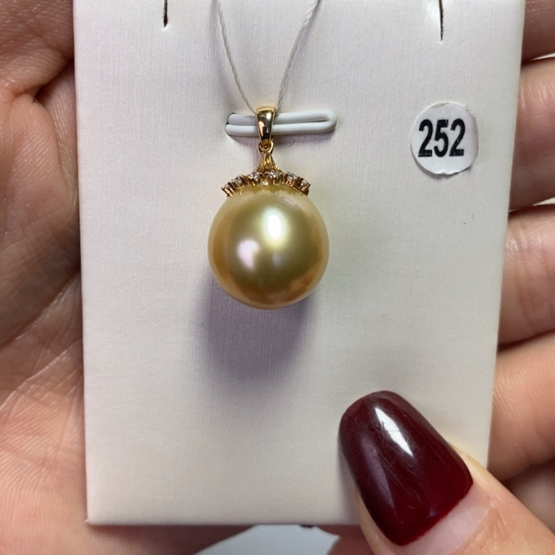 海水珍珠吊坠(不含链)18K金镶嵌