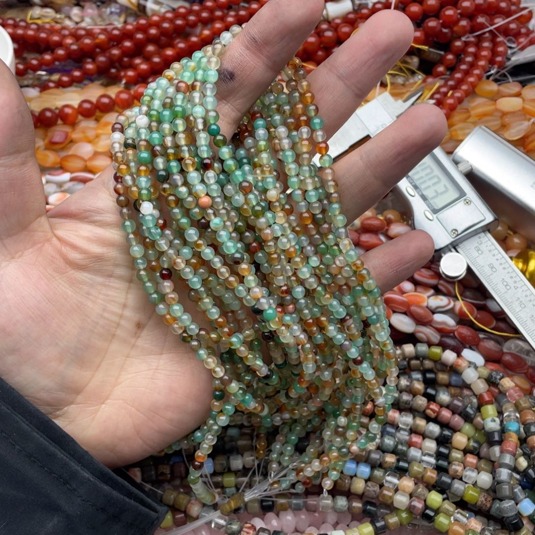 玛瑙/玉髓珠宝半成品未镶嵌一条装4mm孔雀玛瑙圆珠