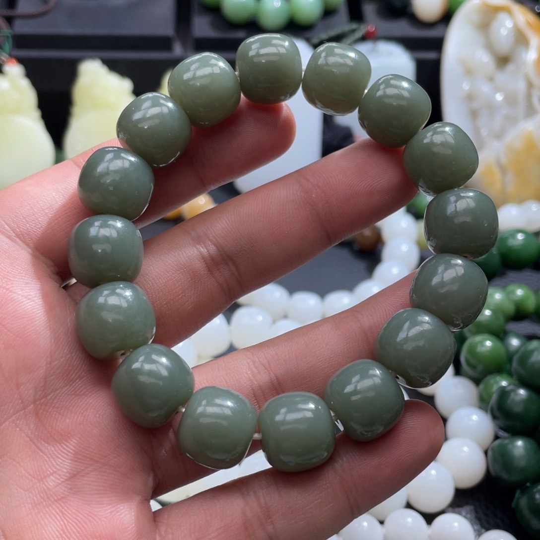 和田玉手串未镶嵌