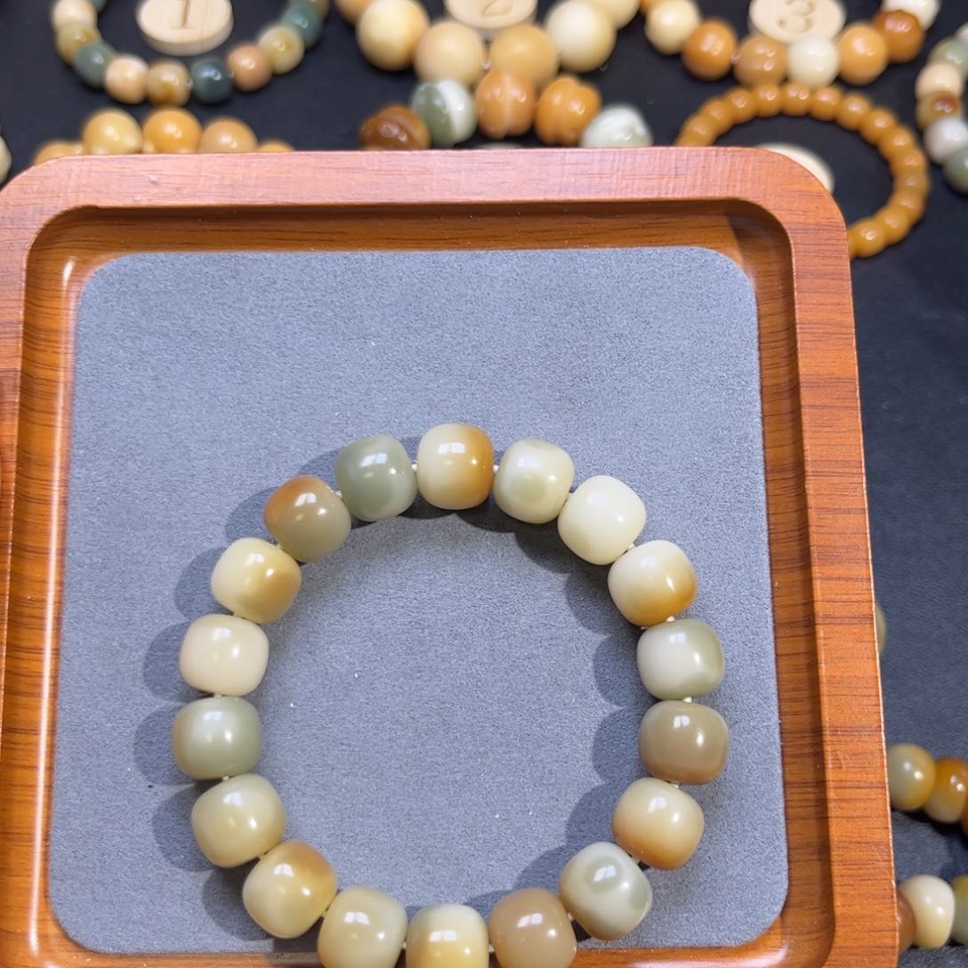 菩提根/象牙果吊坠飘花桶珠