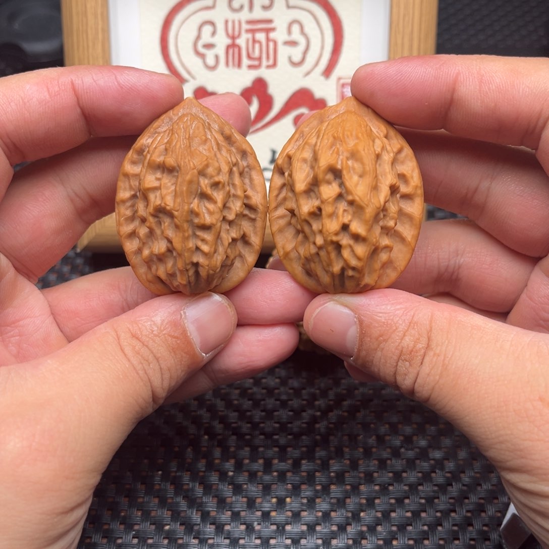 吊坠文玩核桃大红袍36全品