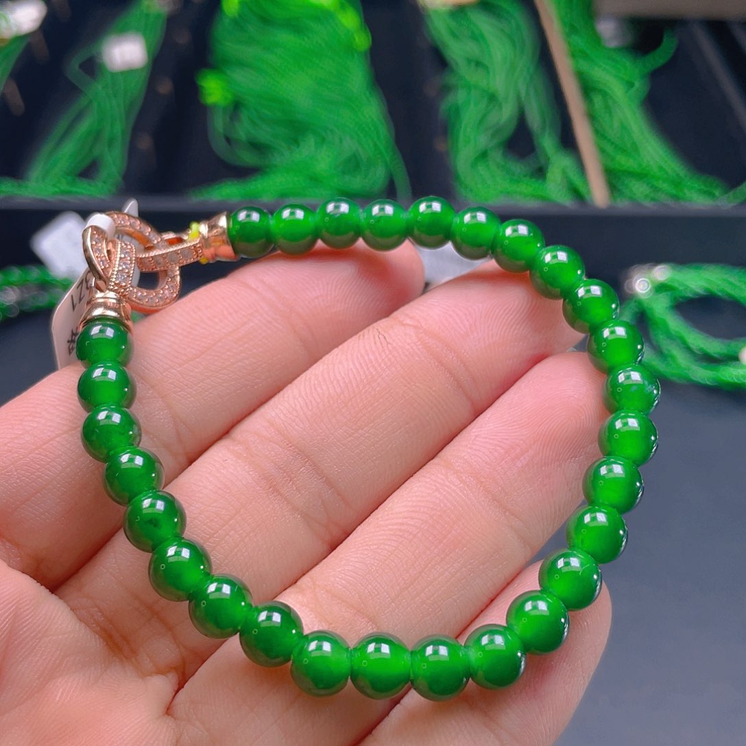 翡翠未镶嵌项链8888888888