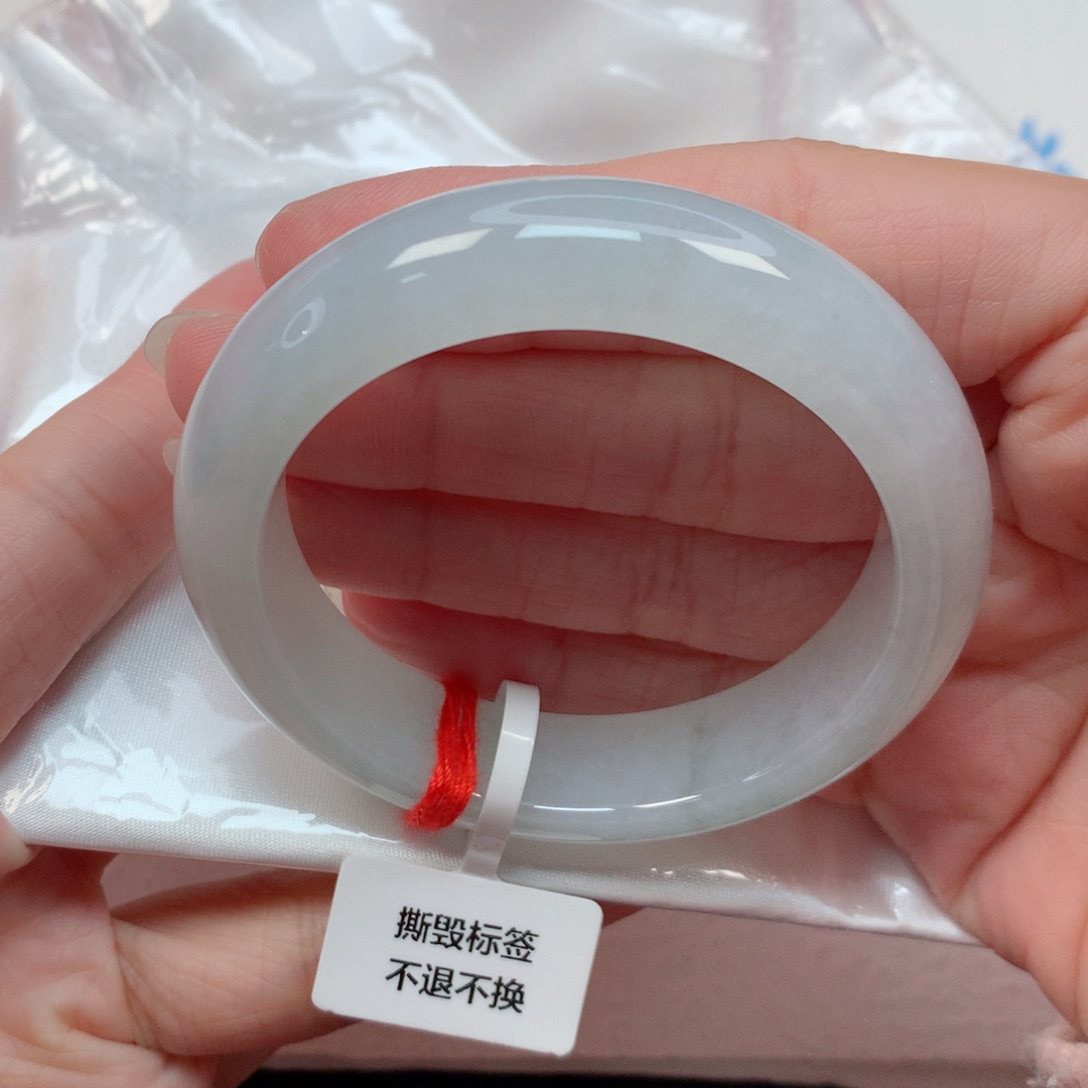 翡翠手镯未镶嵌50.4圈 白月光